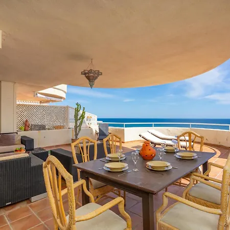 Lejlighed Bermuda Beachfront Living By Lica Homes Estepona