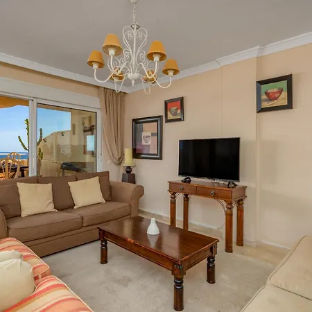 Bermuda Beachfront Living By Lica Homes Apartment