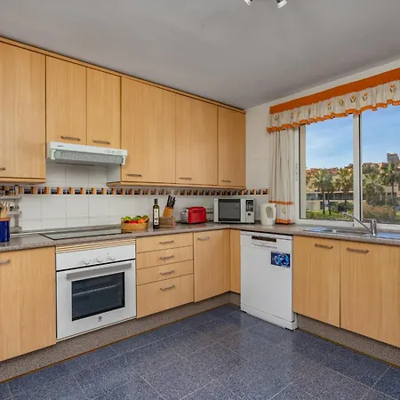 Bermuda Beachfront Living By Lica Homes Апартаменти *