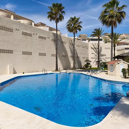 Bermuda Beachfront Living By Lica Homes Апартаменти